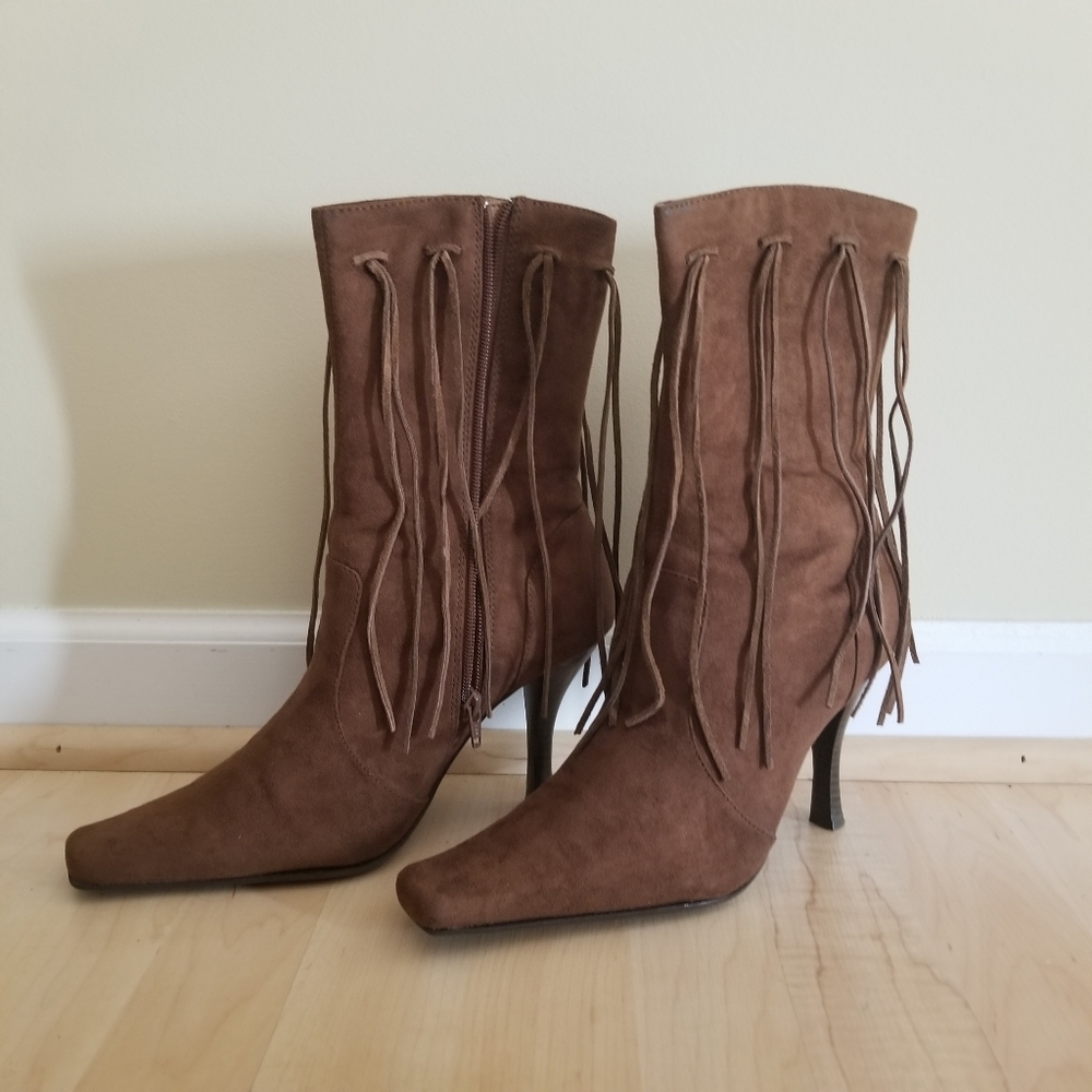 Size 8.5 Fringe Tassel Boots by Bamboo